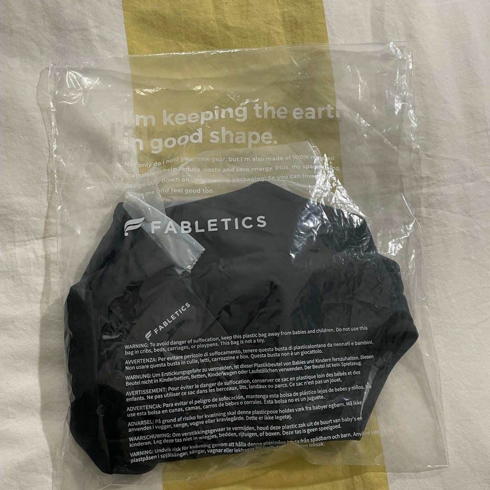 Fabletics Anywhere Cropped Built-In Bra Tank - Picture 4 of 7